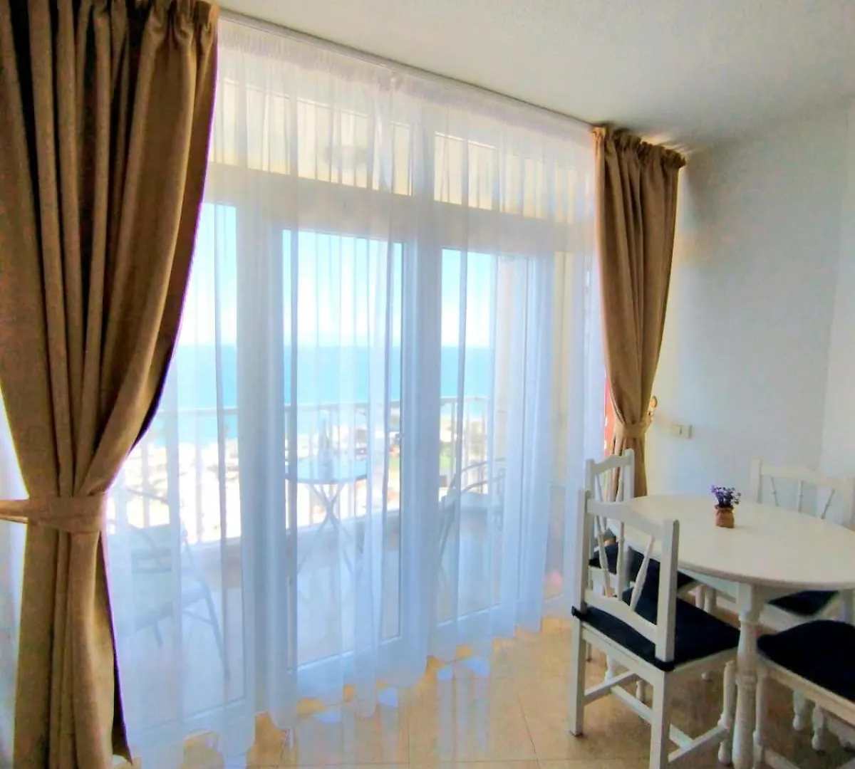 Amazing View Over The Ocean In Playa De Las Americas Appartement